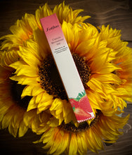 Load image into Gallery viewer, Cuticle Revitalizing Oil - Strawberry
